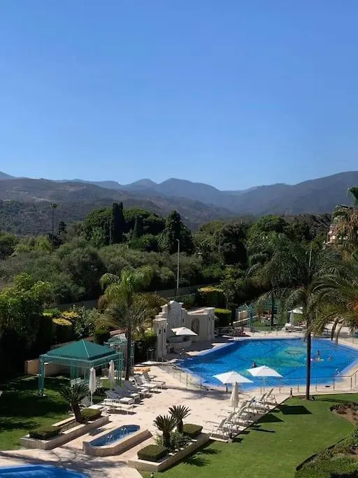 Elegant Penthouse On Marbella'S Golden Mile Apartment 0*, Marbella