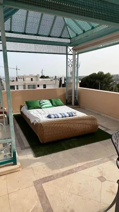 Elegant Penthouse On Marbella'S Golden Mile Apartment
