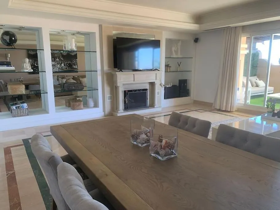 Elegant Penthouse On Marbella'S Golden Mile Apartment Spain