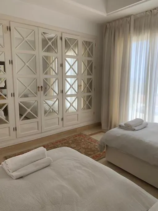Elegant Penthouse On Marbella'S Golden Mile Apartment Spain